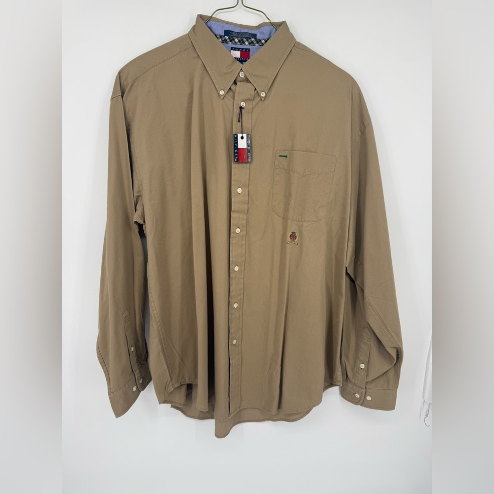 Tommy Hilfiger Men's Brown Casual Button-Down Shirt